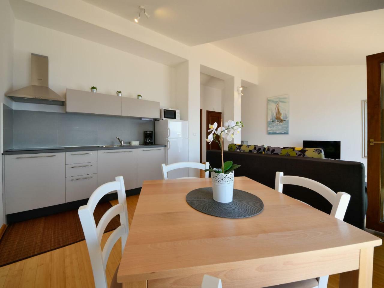 Val 2-1 By Interhome Apartment Sveti Juraj